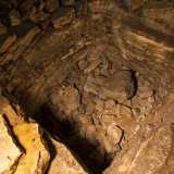 ...e di alcuni affossamenti artificiali: antiche vasche per l�approvvigionamento dell�acqua